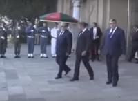 لماذا رافق الرميد بنكيران إلى القصر الملكي؟