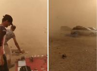 عاصفة رملية خطيرة بسوق السبت
