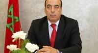 دوزو الكتابي والشفوي وحتى التكوين ..90 موظفا يعتصمون أمام مقر وزارة  "عبيابة" بسبب "شكوك" حول إلغاء توظيفهم (الصور)