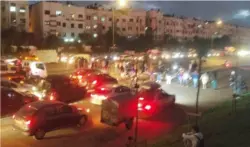 احتجاجات "جيل Z"..ملثمون يشلون حركة السير بالدار البيضاء ويرفعون شعار إسقاط الفساد