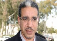 مواطنون يرشقون عزيز الرباح بالحجارة بمعقله الانتخابي
