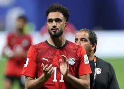 "البطولة موجهة للأرجنتين"..  زيكو مهاجم المنتخب المصري يفتح النار على التحكيم بعد إقصاء الفراعنة الدراماتيكي