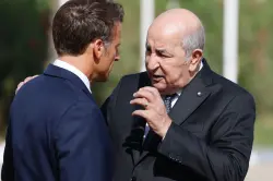 أزمة جديدة بين باريس والجزائر بعد تشديد فرنسا إجراءات دخول حاملي الجوازات الديبلوماسية ونظام العسكر يهدد بالرد