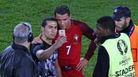 هكذا يمكنك التقاط صورة سيلفي مع كريستيانو رونالدو دون عناء