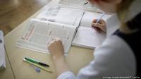 جائزة لعالم لغة ألماني لجهوده في مكافحة تأثير اللغة الإنجليزية