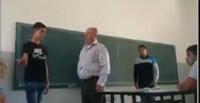 بالفيديو.. مدرس يعاقب طلاب «راسبين» بطريقة «وحشية»