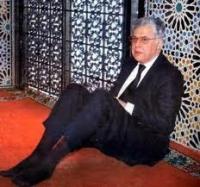 الخازن المالي العام للمملكة  يوجه صفعة لعباس الفاسي