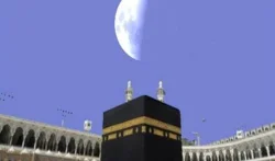 القمر يتعامد على الكعبة المشرفة غداً