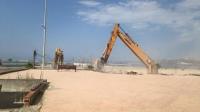 طنجة تنتفض ضد الخمارات والنوادي الليلية بالشاطئ مالاباطا بالهدم
