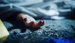 جريمة مروعة.. يضرب زوجته حتى الموت وينام بجوار الجثة أسبوعين