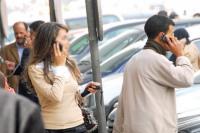 خبر مفجع لأصحاب الاشتراكات ... شركات الاتصالات تتجه نحو إنهاء عروض المكالمات الهاتفية اللّا محدودة