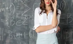 اعتقال معلمة شهيرة بعد اتهامها بتبني أطفال للقيام بمعاشرتهم