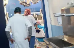 نواب يكشفون “تناوب الأطباء” بالمناطق المنسية.. مواطنون يواجهون المرض وحدهم