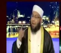 الشيخ محمد الصغير يعتذر للمغاربة عن وصف امانى الخياط للمغرب ببلد الدعارة