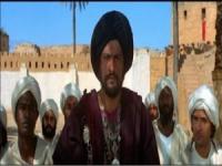 وفاة الممثل الفلسطيني الذي جسد دور خالد بن الوليد في فيلم "الرسالة"