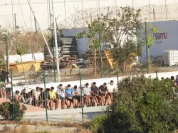سلطات سبتة تُجهّز منشأتين جديدتين لاستيعاب نحو 500 قاصر ظلّوا في المدينة عقب الموجة الأخيرة