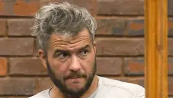 جريمة غريبة.. رجل يخدع جيرانه لنقل جثة مدعياً أنها "دمية مانيكان"