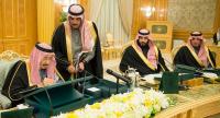 مفاجأة.. شقيق الملك سلمان يضرب عن الطعام احتجاجا على ولي العهد