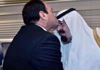 تقبيل السيسي لرأس العاهل السعودي يثير الجدل بين من اعتبره احترام و من وصفها بأغلى قبلة في العالم