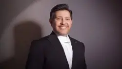 الفن العربي يودع "أميره".. وفاة الفنان هاني شاكر بفرنسا عن عمر يناهز 76 سنة بعد صراع مع المرض
