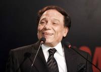 الممثل المصري عادل إمام يشترط 70 مليون سنتيم للمرور بالقناة الثانية