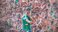 الأهلي السعودي يتعاقد مع المشجع الرجاوي الشهير "سكوادرا"
