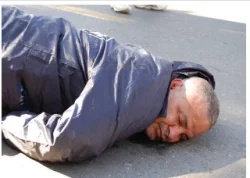 سائق متهور يصدم مصور «دوزيم» بماراطون مراكش الدولي