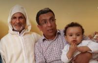 والد المهداوي يفقد بصره بسبب بكائه على ابنه المعتقل