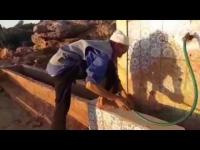 مثير شيخ العطش يرد على والي الجهة ويتوضأ بتيو فارغ من الماء