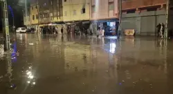 برشيد: مياه الأمطار الغزيرة تُغرق منازل ومحلات تجارية بحي سيدي عمر والحي الحسني وتقاطع الشفشاوني