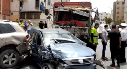 اصطدام خطير بالبرنوصي بين ثلاث سيارات وشاحنة يستنفر مصالح الأمن بالدار البيضاء