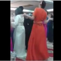 مضحك ....اجنبية ترقص في زفاف مغربي بطريقة غريبة