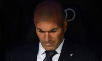 زيدان يغادر معسكر ريال مدريد!