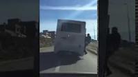 شوفو كيفاش تايغامرو بحياتهم وبغاو ينتاحرو من طوبيس فالفقيه بن صالح