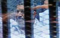 مرسي يتحدث لأول مره عن مكان احتجازه ويطلب عقد جلسه سرية
