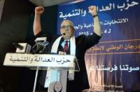 أنباء عن حسم "بنكيران" لولايته الثالثة على رأس "المصباح" وغضب في صفوف معارضيه