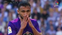 لقطة غريبة من سفيان بوفال في مواجهة ريال مدريد ..وهذا ما قاله الاعلام الاسباني عن أدائه (فيديو)