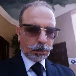 بين مجانية التعليم والحق فيه