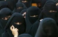 قناة للمنقّبات فقط تنطلق أواخر الشهر الجاري
