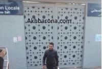 بالصور و الفيديو : إطلاق سراح الشاب عبد الرحمان المكراوي بطل فيديو "الزفت المغشوش"