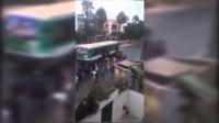 مواطنون يضعون طارو الزبل قدام طوييس لإيقافه ؟