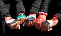 الغارديان تكتُب .. الربيعُ العربي بدأ في تونس وانكسر في مصر