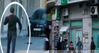 اعتقال الشخص "غريب الأطوار" الذي اقتحم وكالة بنكية بطنجة(فيديو)