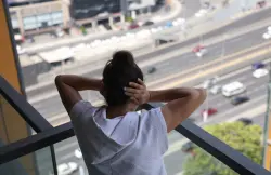 ضجيج المرور يتجاوز الإزعاج.. باحثون يكشفون ارتباطه بمرض لا شفاء منه