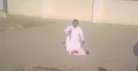 سعودي يهدد بقتل ابنه والسلطات تلقي القبض عليه (فيديو)