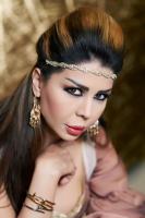 ليلا المغربية تسجل "شخبارك حبيبي" باللهجة العراقية