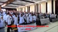 شاهد .. بعد ''سقسيو البطة'' أطباء المستقبل يستغلون نشيد '' الخضرا الوطنية'' في احتجاجهم !