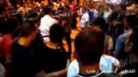 بعد أن ضبطها ترقص إحتفالاً بالسيسى أخ يصفع اخته أمام الملأ