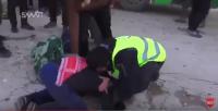 فيديو مؤثر : سوري يلتقي شقيقه صدفة بعدما اعتقد أنه قتل .. شاهد ردة فعله
