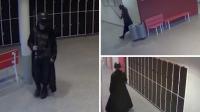 بالفيديو: سفاح يتجول في مدرسة بسيفه ويرتكب مجزرة فيها